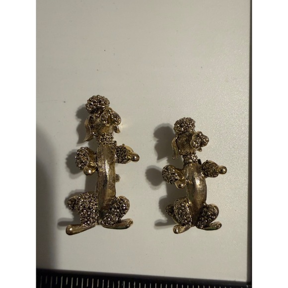 Gerry'S Jewelry - Gerrys Vintage Gold Tone Poodle Brooch Set Textured Dog Pins Mid Century Jewelry